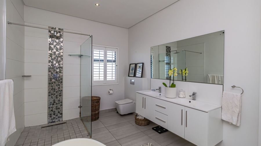 3 Bedroom Property for Sale in Fairhaven Country Estate Western Cape